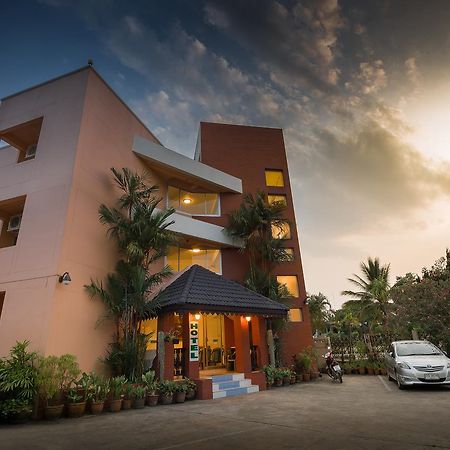 Baan Silp Hotel Chiang Rai Exterior foto